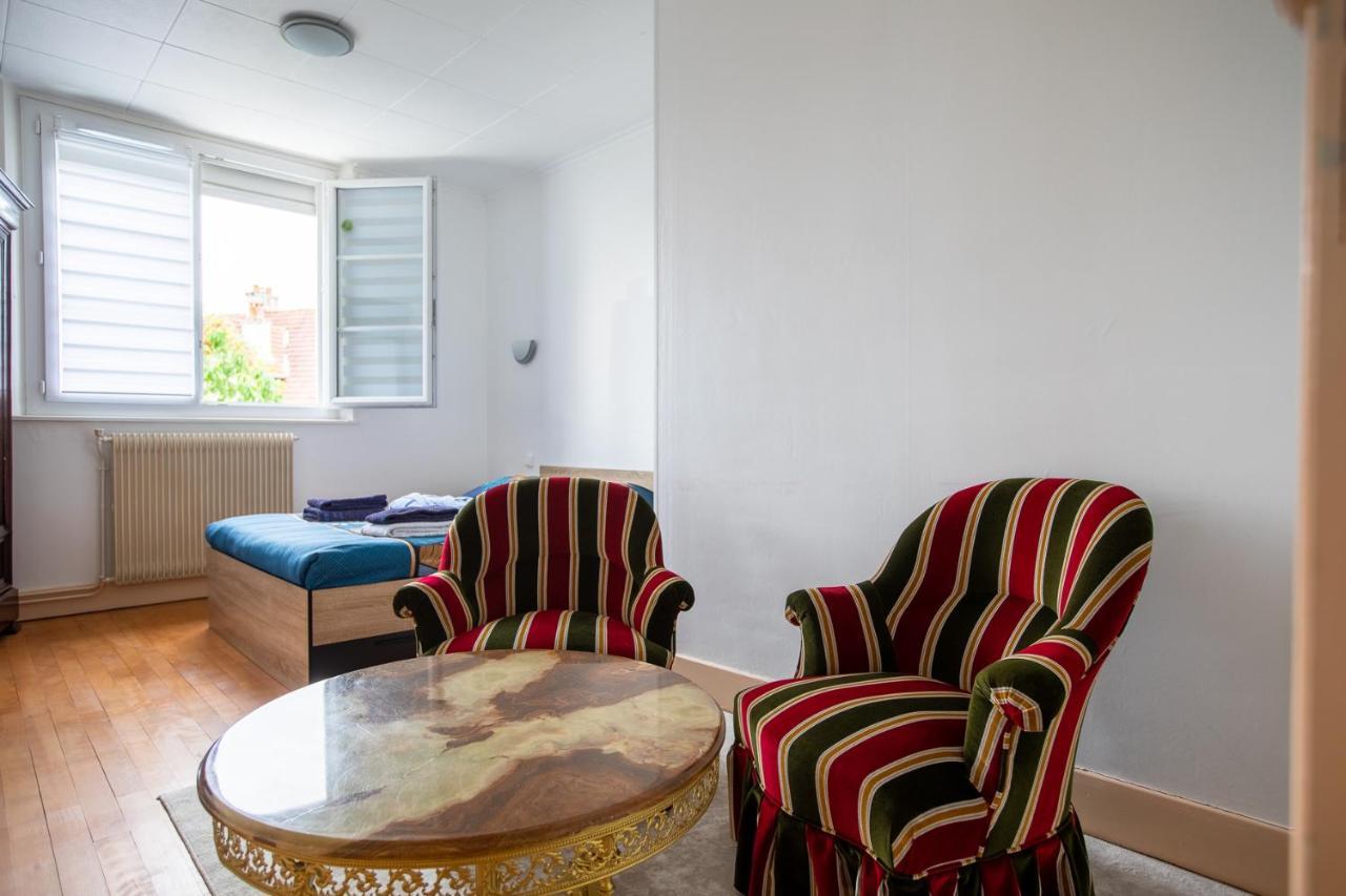 Le Coquet Chez Maguy Maison De Ville Avec Jardin Besançon Exterior foto
